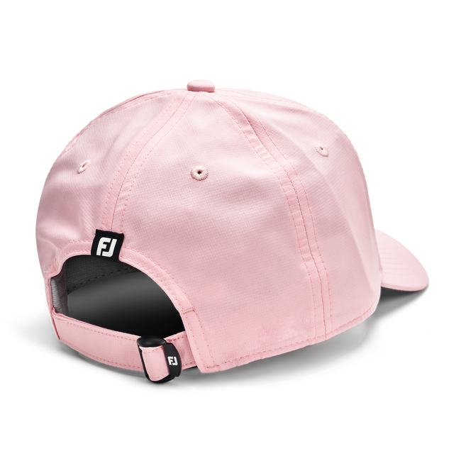 Signature Performance Hat